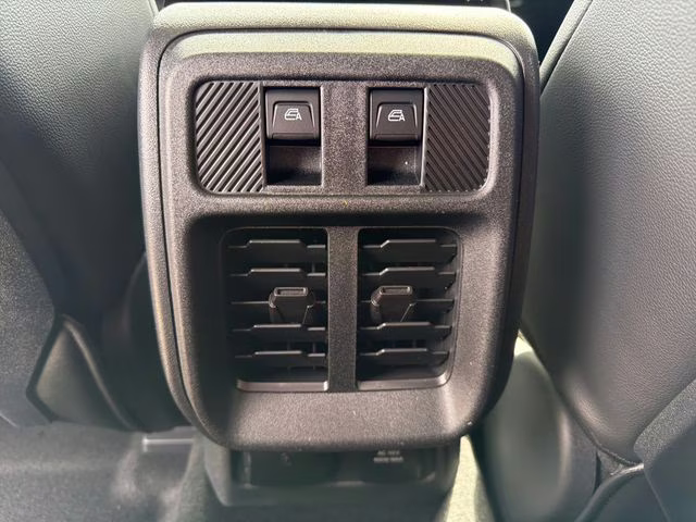 2026 Avalanche Gray Ford Bronco Badlands 4X4 SUV