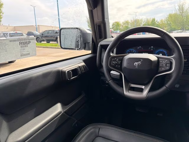 2026 Avalanche Gray Ford Bronco Badlands 4X4 SUV