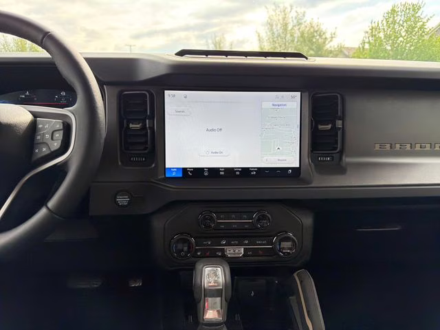 2026 Avalanche Gray Ford Bronco Badlands 4X4 SUV