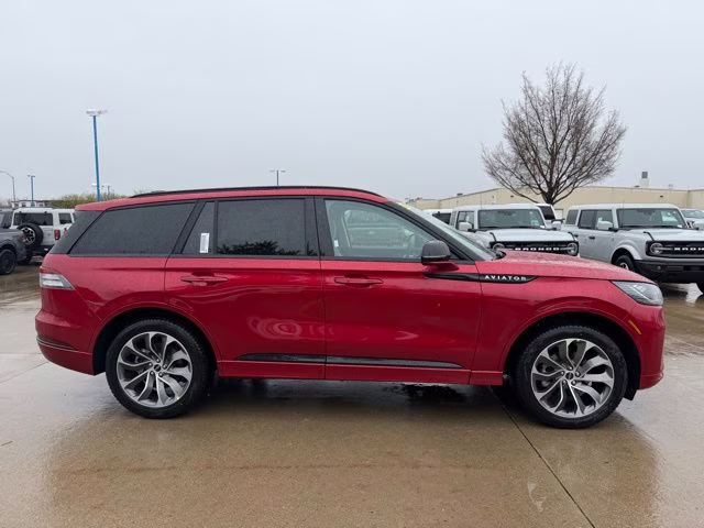 2026 Red Carpet Tinted Clearcoat Lincoln Aviator Premiere AWD SUV
