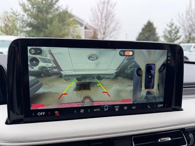 2026 Red Carpet Tinted Clearcoat Lincoln Aviator Premiere AWD SUV