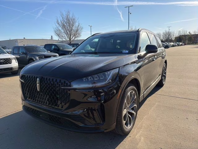 2026 Infinite Black Metallic Clearcoat Lincoln Aviator Premiere AWD SUV