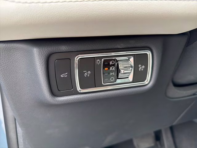 2026 Whisper Blue Metallic Clearcoat Lincoln Aviator Premiere AWD SUV