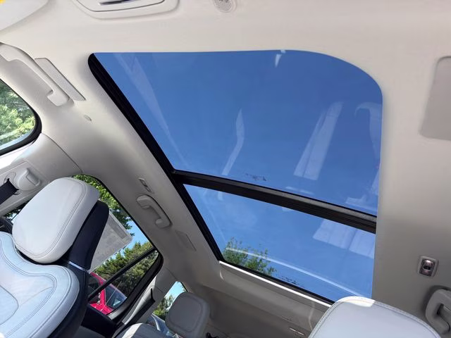 2026 Infinite Black Metallic Clearcoat Lincoln Aviator Reserve AWD SUV