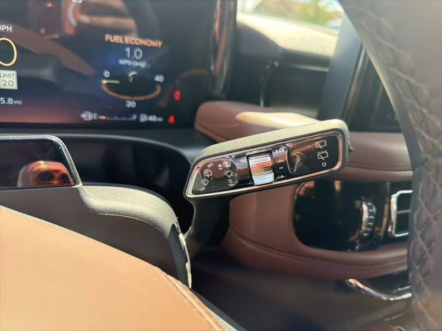 2026 Infinite Black Metallic Clearcoat Lincoln Aviator Reserve AWD SUV