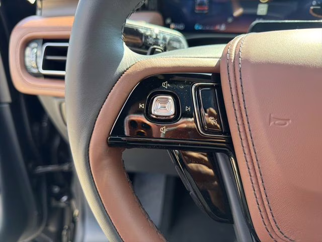 2026 Infinite Black Metallic Clearcoat Lincoln Aviator Reserve AWD SUV