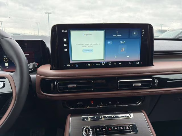 2026 Pristine White Metallic Tri-Coat Lincoln Aviator Reserve AWD SUV