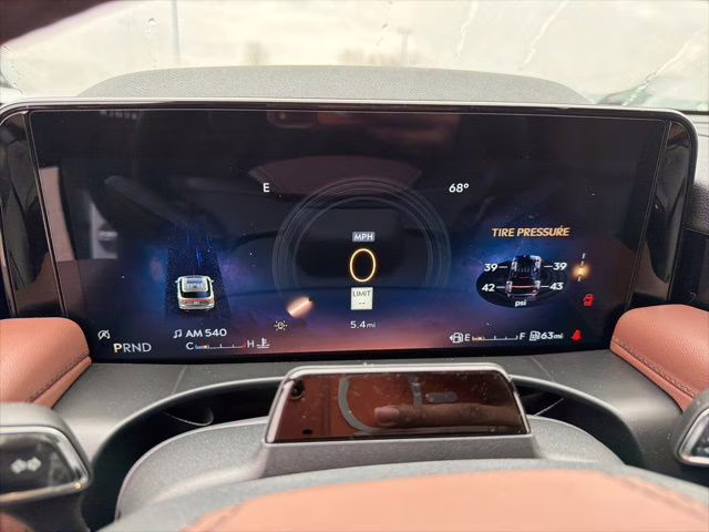 2026 Pristine White Metallic Tri-Coat Lincoln Aviator Reserve AWD SUV