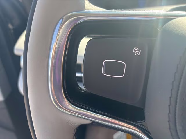 2026 Infinite Black Metallic Clearcoat Lincoln Navigator L Reserve 4X4 SUV