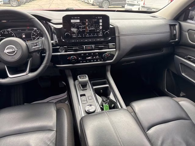 2023 Scarlet Ember Tintcoat Nissan Pathfinder SL 4X4 SUV