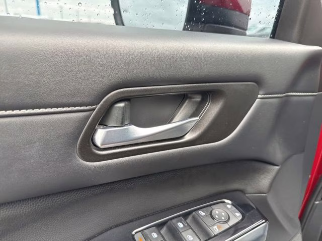 2023 Scarlet Ember Tintcoat Nissan Pathfinder SL 4X4 SUV