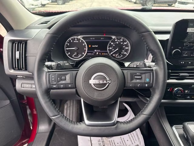 2023 Scarlet Ember Tintcoat Nissan Pathfinder SL 4X4 SUV