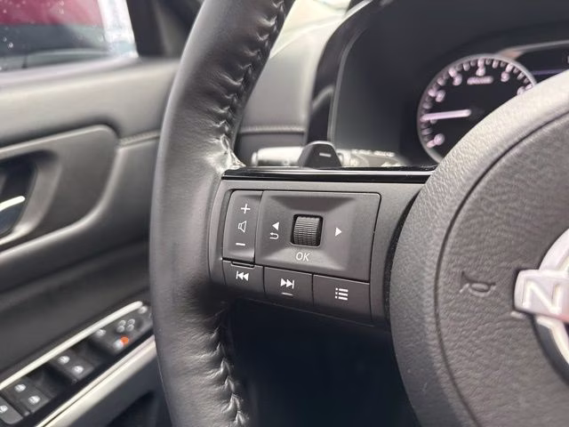 2023 Scarlet Ember Tintcoat Nissan Pathfinder SL 4X4 SUV