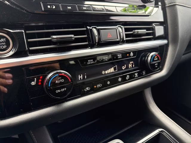 2023 Scarlet Ember Tintcoat Nissan Pathfinder SL 4X4 SUV