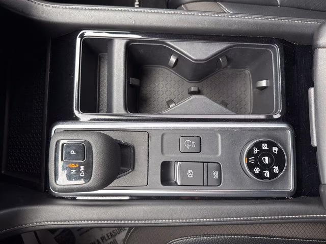 2023 Scarlet Ember Tintcoat Nissan Pathfinder SL 4X4 SUV
