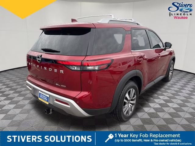 2023 Scarlet Ember Tintcoat Nissan Pathfinder SL 4X4 SUV