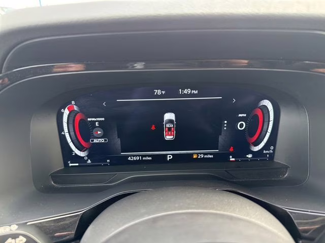 2024 Pearl White Tricoat Nissan Pathfinder Platinum 4X4 SUV