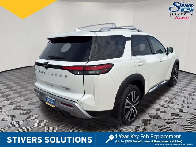 2024 Pearl White Tricoat Nissan Pathfinder Platinum 4X4 SUV