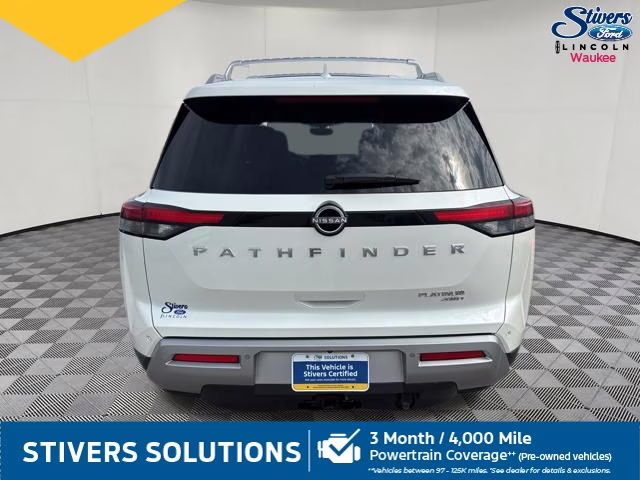 2024 Pearl White Tricoat Nissan Pathfinder Platinum 4X4 SUV