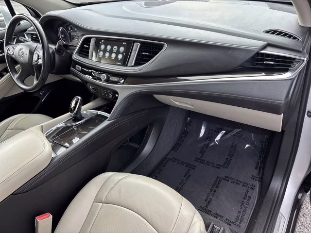 2019 Quicksilver Metallic Buick Enclave Essence FWD SUV