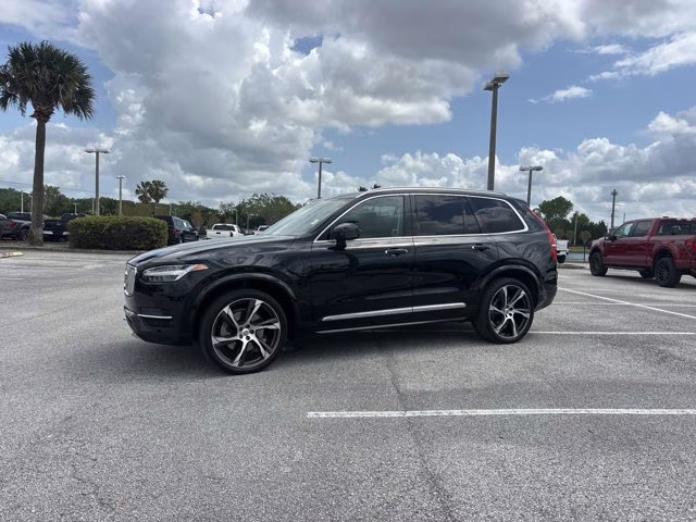 2017 Onyx Black Metallic Volvo XC90 T8 Inscription AWD SUV