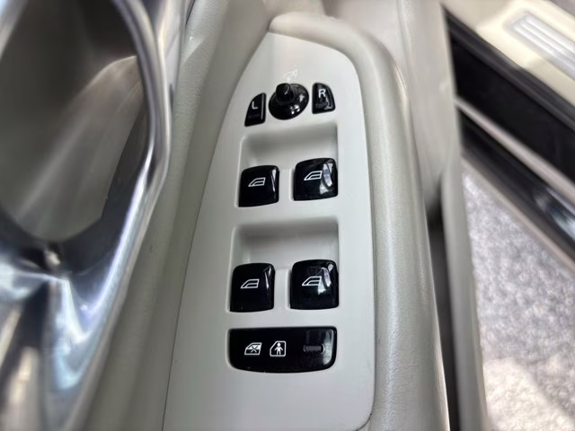 2017 Onyx Black Metallic Volvo XC90 T8 Inscription AWD SUV