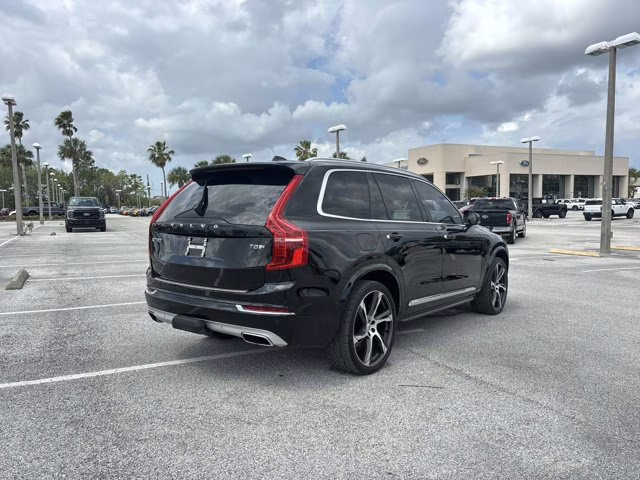 2017 Onyx Black Metallic Volvo XC90 T8 Inscription AWD SUV