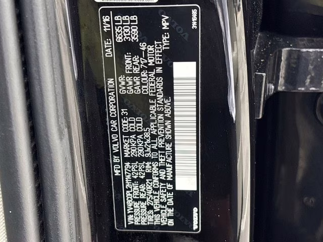 2017 Onyx Black Metallic Volvo XC90 T8 Inscription AWD SUV