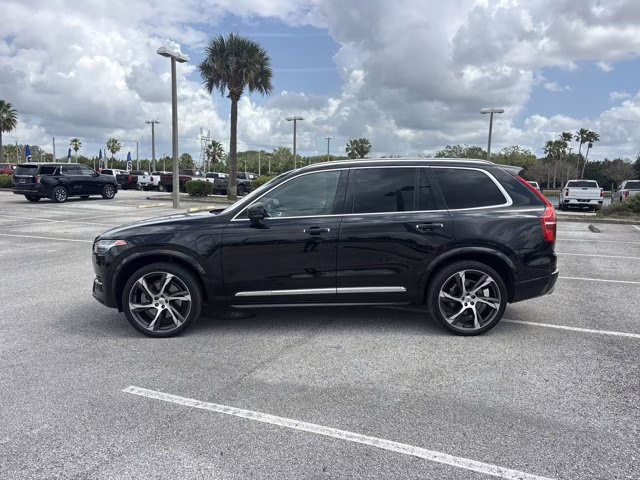2017 Onyx Black Metallic Volvo XC90 T8 Inscription AWD SUV