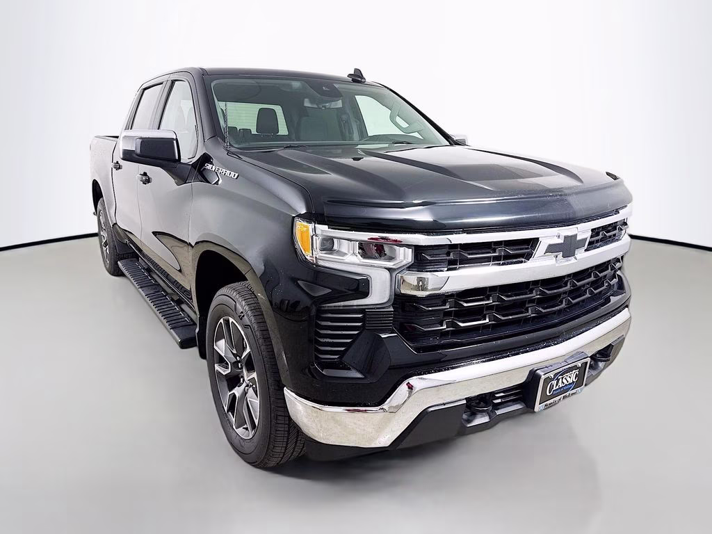 2022 Black Chevrolet Silverado 1500 LT 4X4 Truck