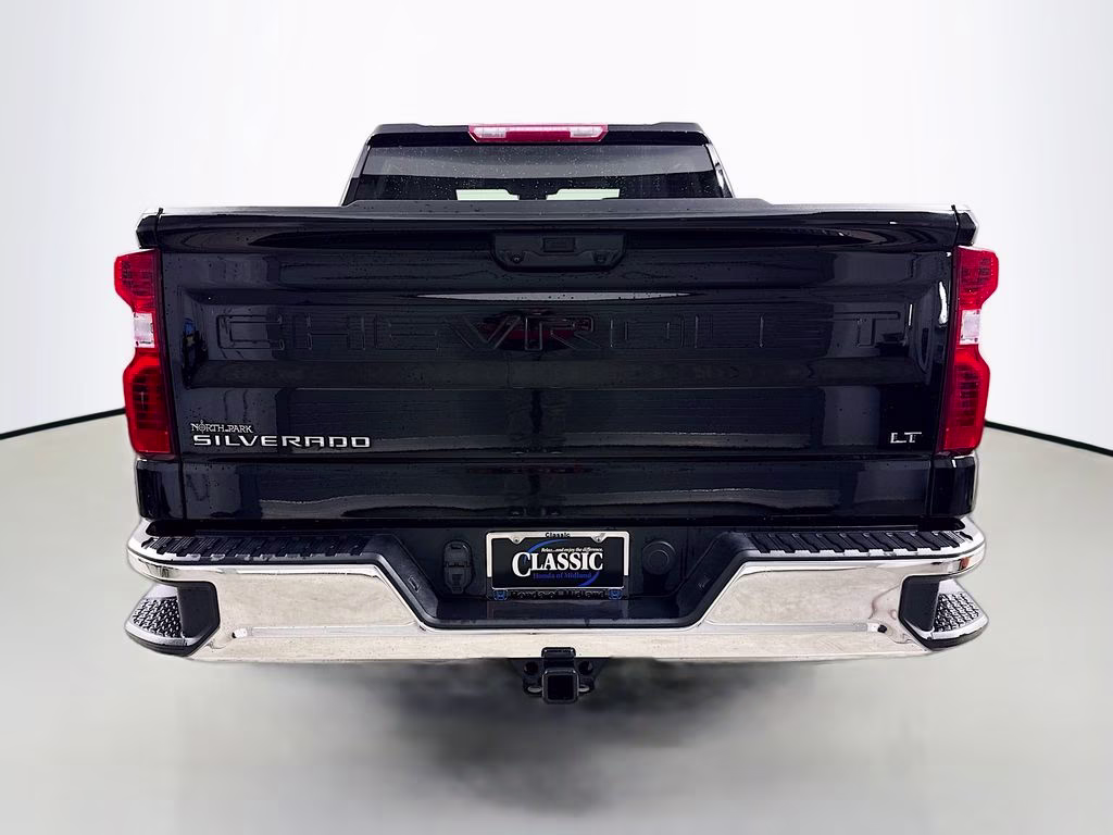 2022 Black Chevrolet Silverado 1500 LT 4X4 Truck