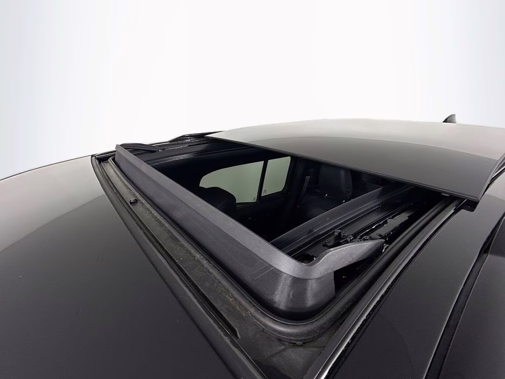 2024 Black Land Rover Defender 110 X-Dynamic SE AWD SUV