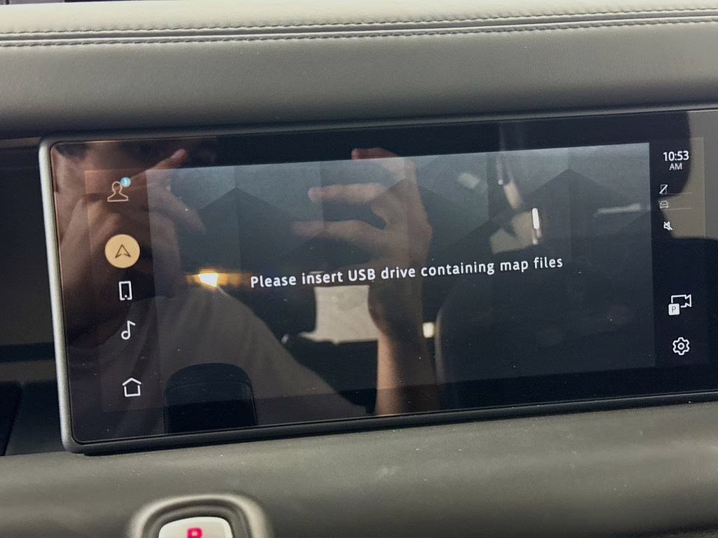 2024 Black Land Rover Defender 110 X-Dynamic SE AWD SUV