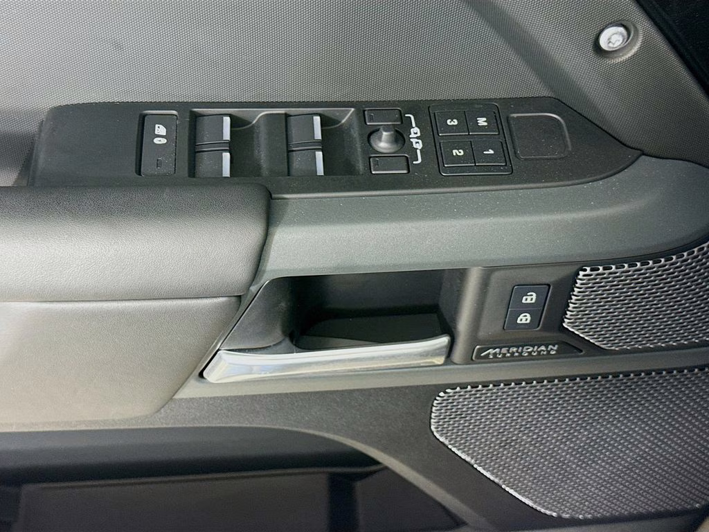 2024 Black Land Rover Defender 110 X-Dynamic SE AWD SUV