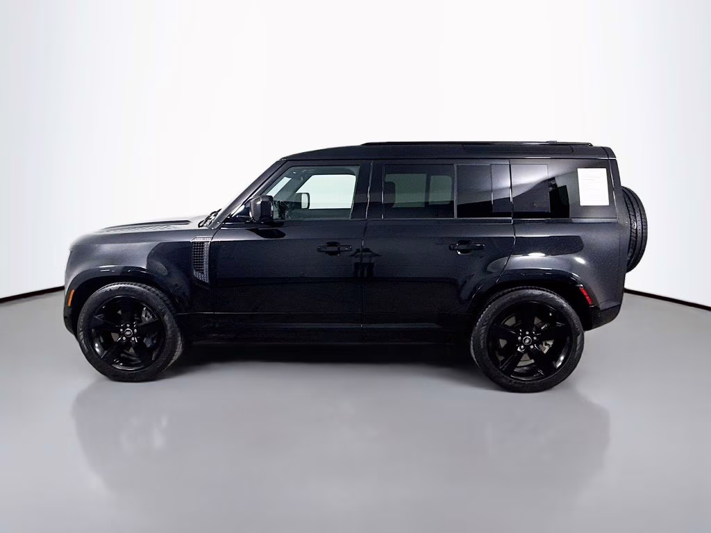 2024 Black Land Rover Defender 110 X-Dynamic SE AWD SUV