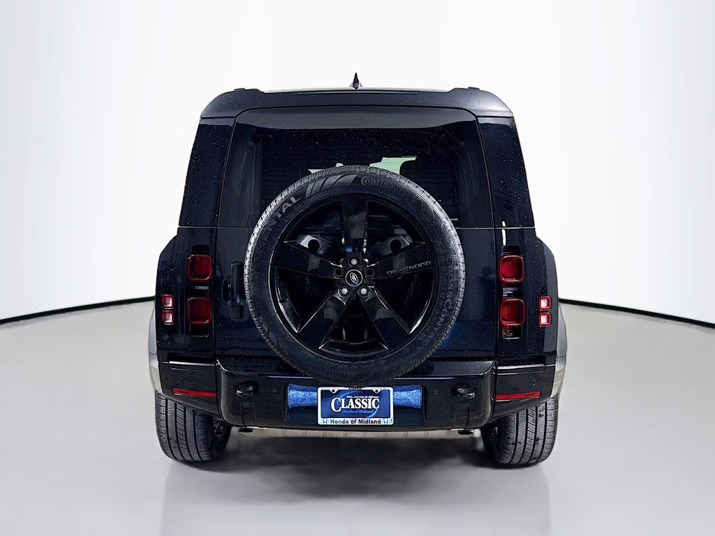 2024 Black Land Rover Defender 110 X-Dynamic SE AWD SUV