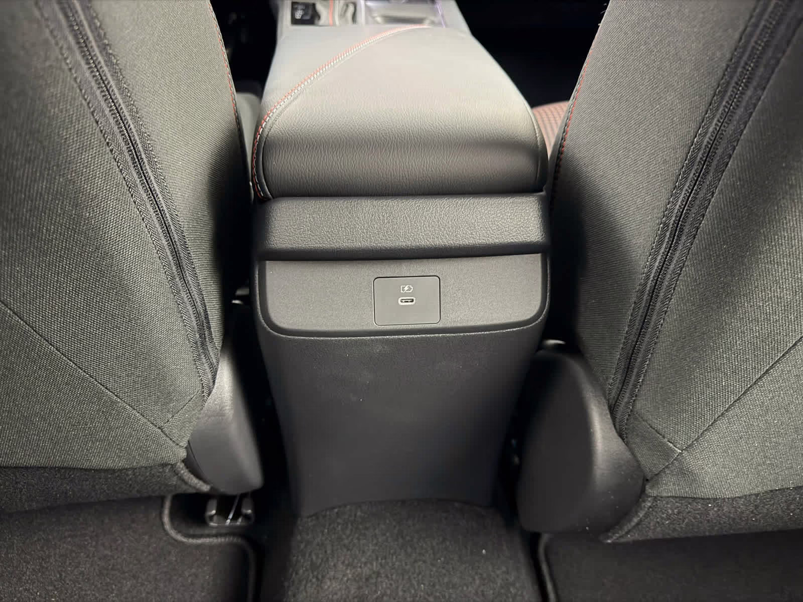 2026 Atlantic Gray Metallic/Super Black Nissan Sentra SR FWD Sedan