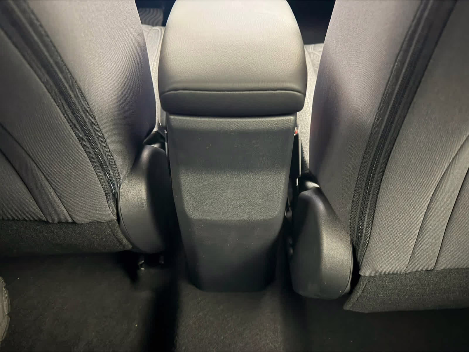 2026 Aspen White Tricoat Nissan Kicks SV FWD SUV