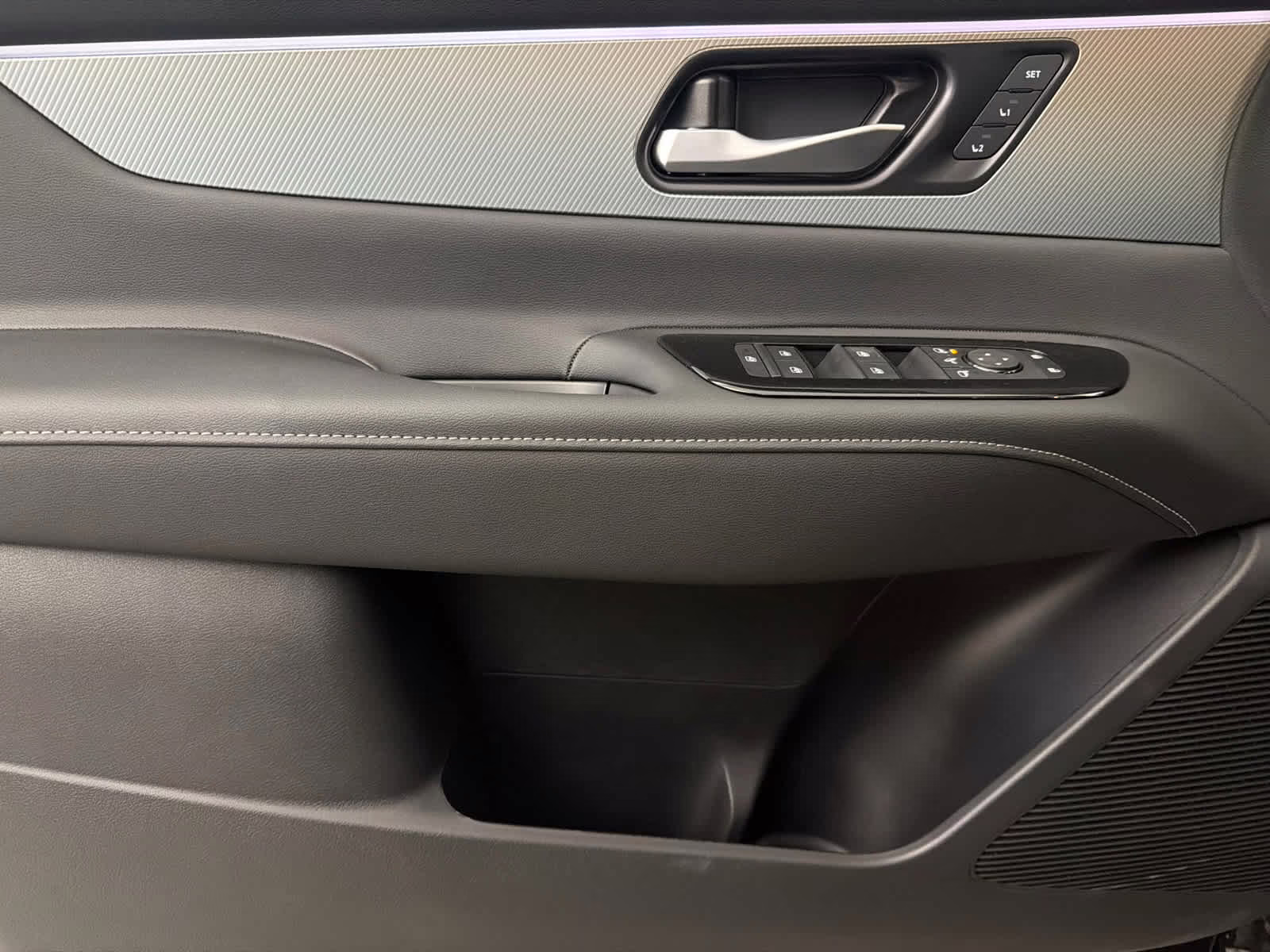 2026 Super Black Nissan Murano Platinum AWD SUV