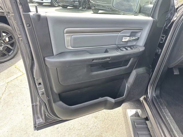 2022 Granite Crystal Metallic Clearcoat Ram 1500 Classic SLT RWD Truck