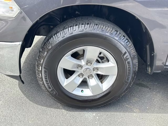 2022 Granite Crystal Metallic Clearcoat Ram 1500 Classic SLT RWD Truck