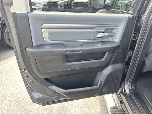 2022 Granite Crystal Metallic Clearcoat Ram 1500 Classic SLT RWD Truck