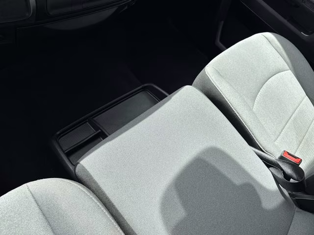 2022 Granite Crystal Metallic Clearcoat Ram 1500 Classic SLT RWD Truck