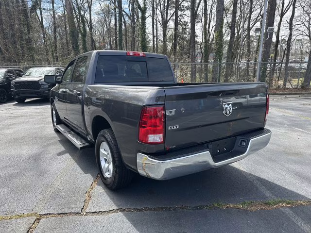 2022 Granite Crystal Metallic Clearcoat Ram 1500 Classic SLT RWD Truck