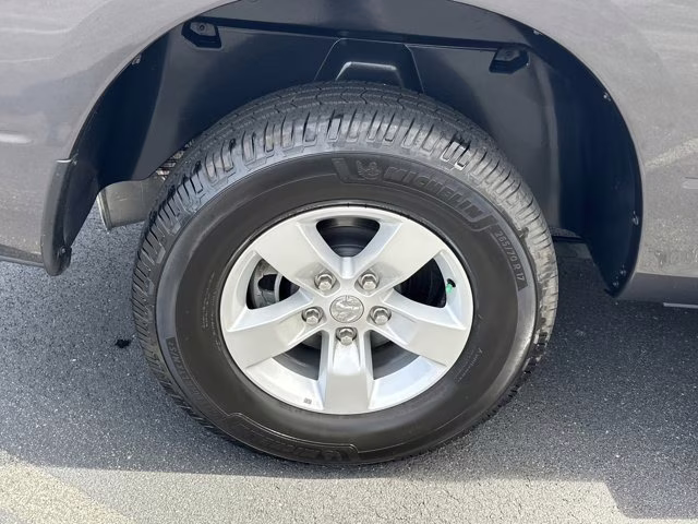 2022 Granite Crystal Metallic Clearcoat Ram 1500 Classic SLT RWD Truck