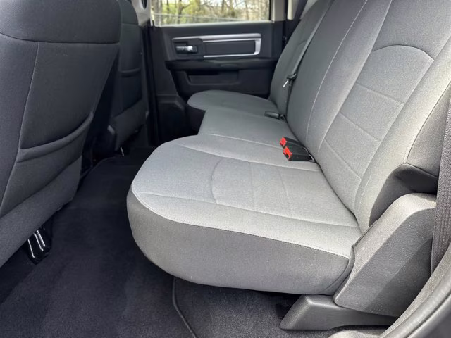 2022 Granite Crystal Metallic Clearcoat Ram 1500 Classic SLT RWD Truck