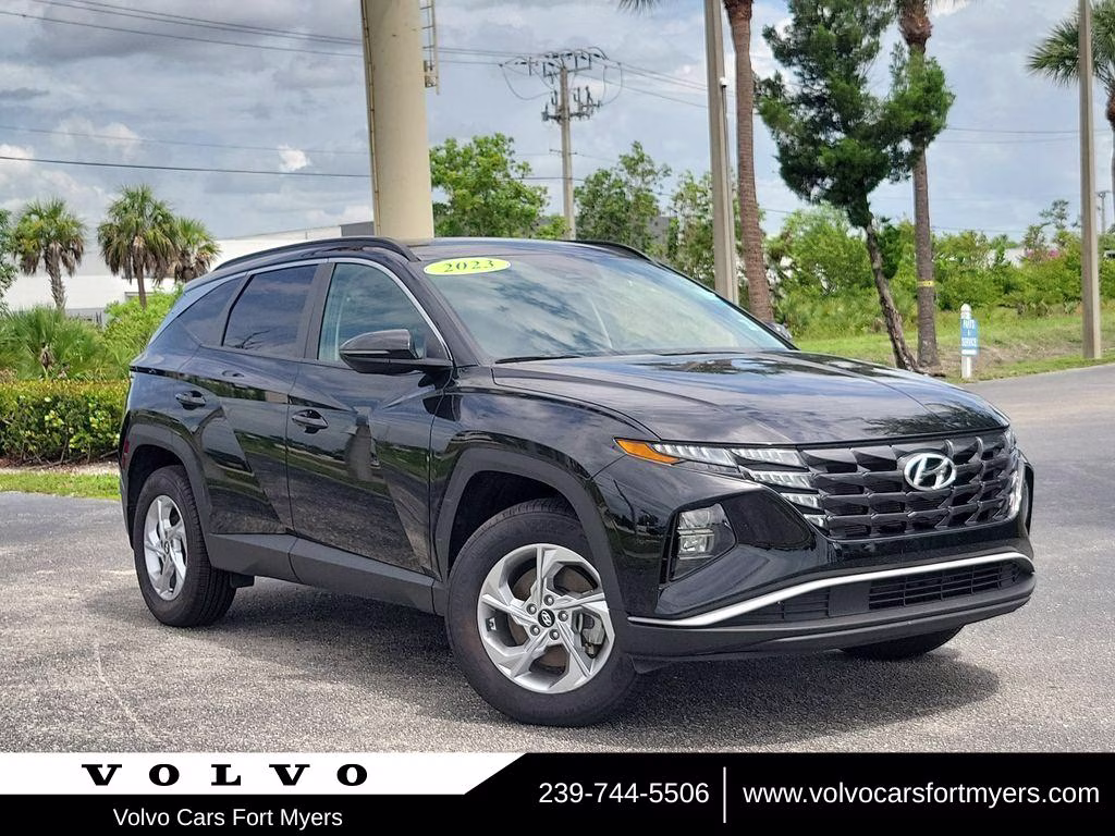 2023 Phantom Black Hyundai Tucson SEL AWD SUV