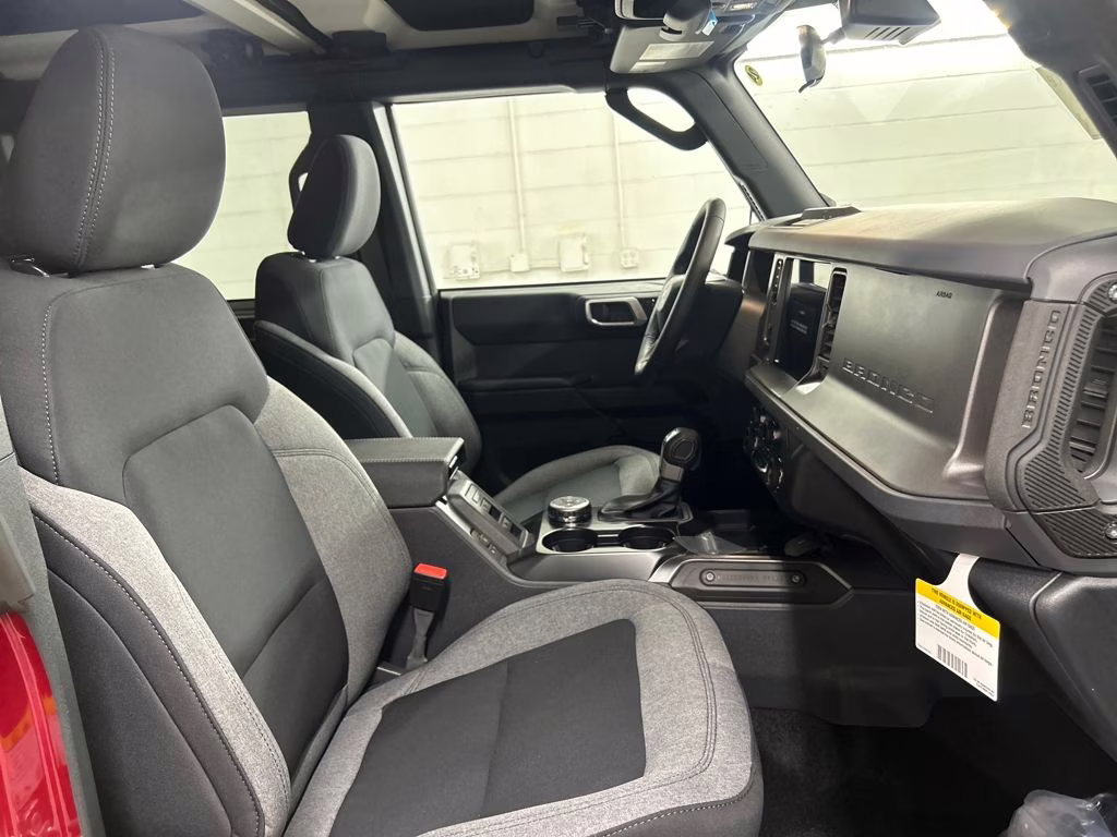 2026 RUBY RED TNTD Ford Bronco Big Bend 4X4 SUV