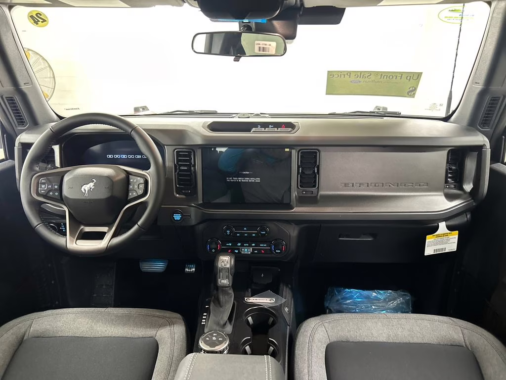 2026 RUBY RED TNTD Ford Bronco Big Bend 4X4 SUV