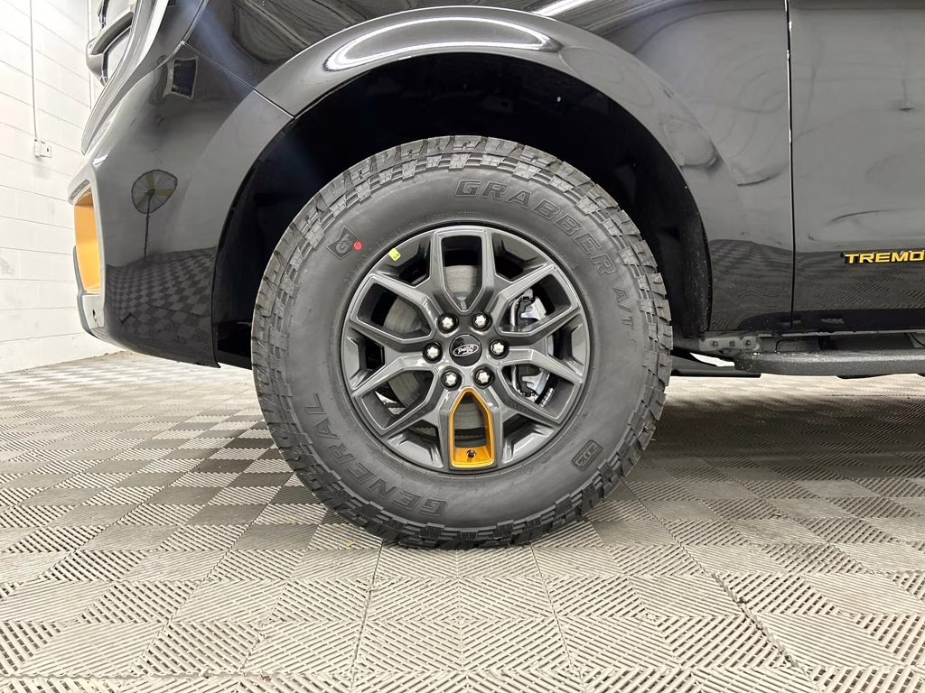 2026 AGATE BLACK Ford Expedition Tremor 4X4 SUV